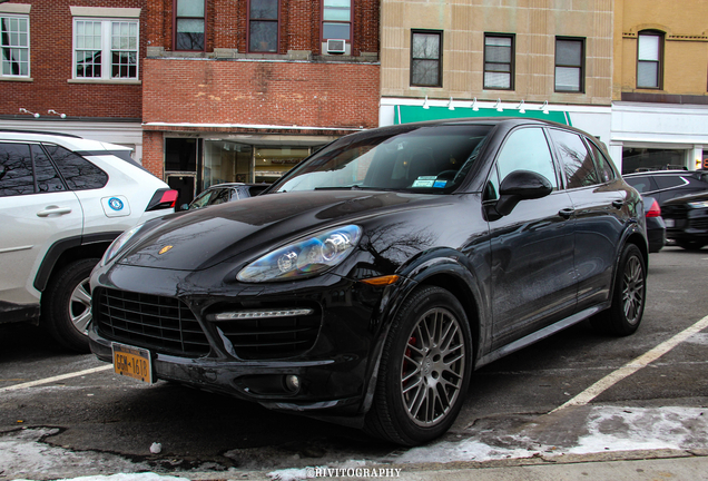 Porsche 958 Cayenne GTS