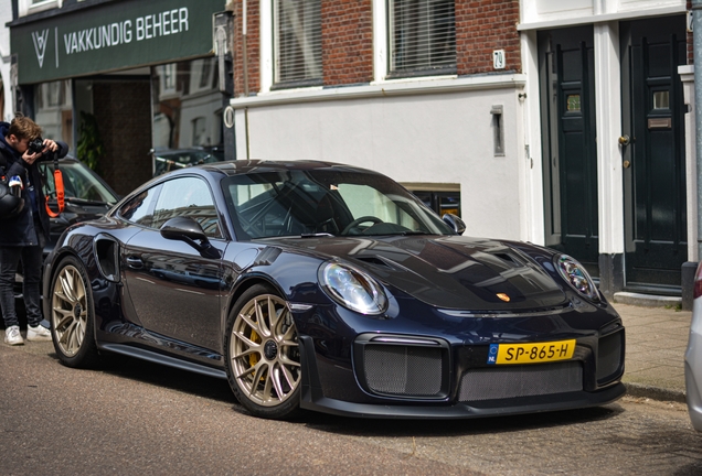 Porsche 991 GT2 RS Weissach Package