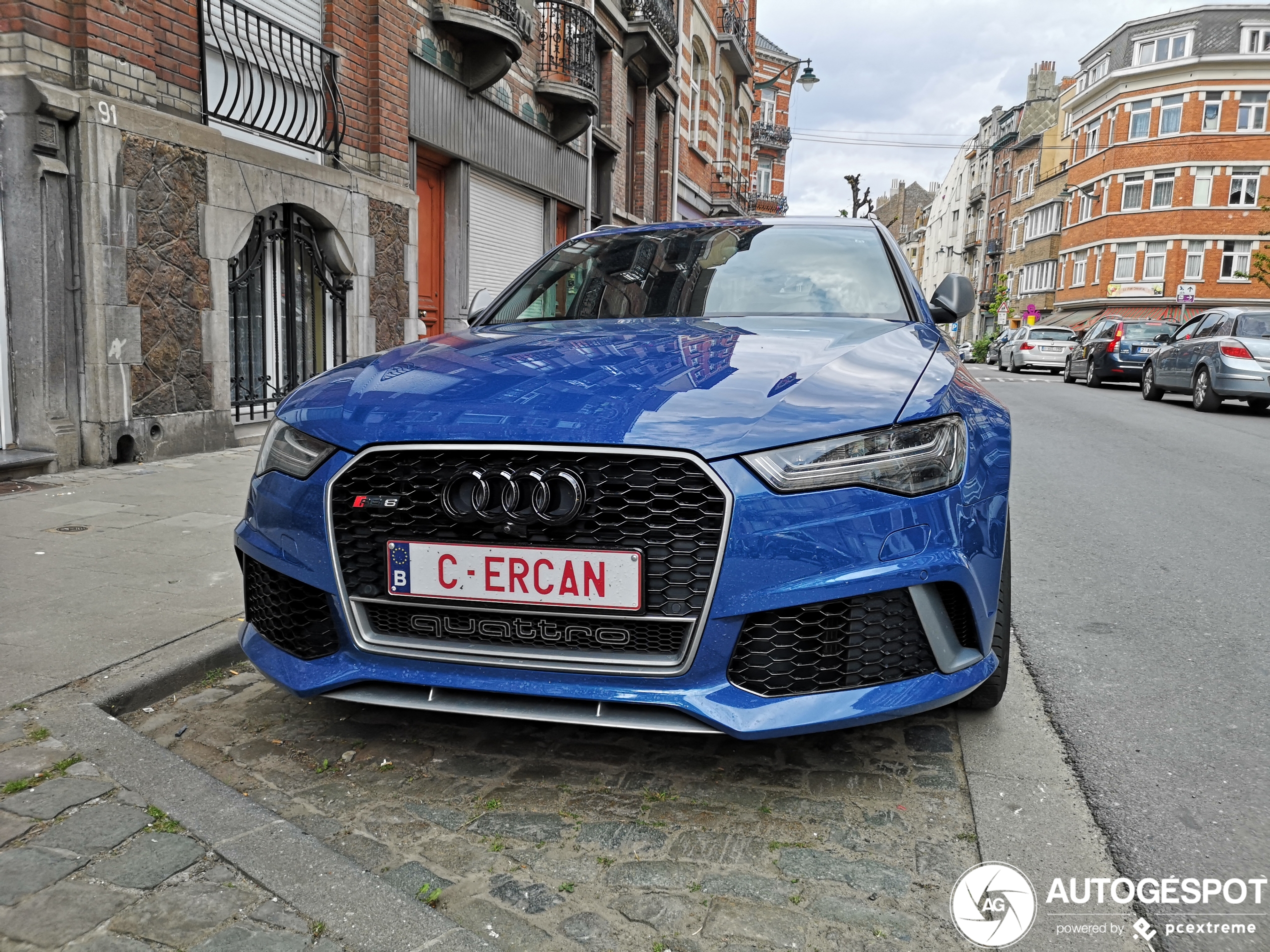 Audi RS6 Avant C7 2015