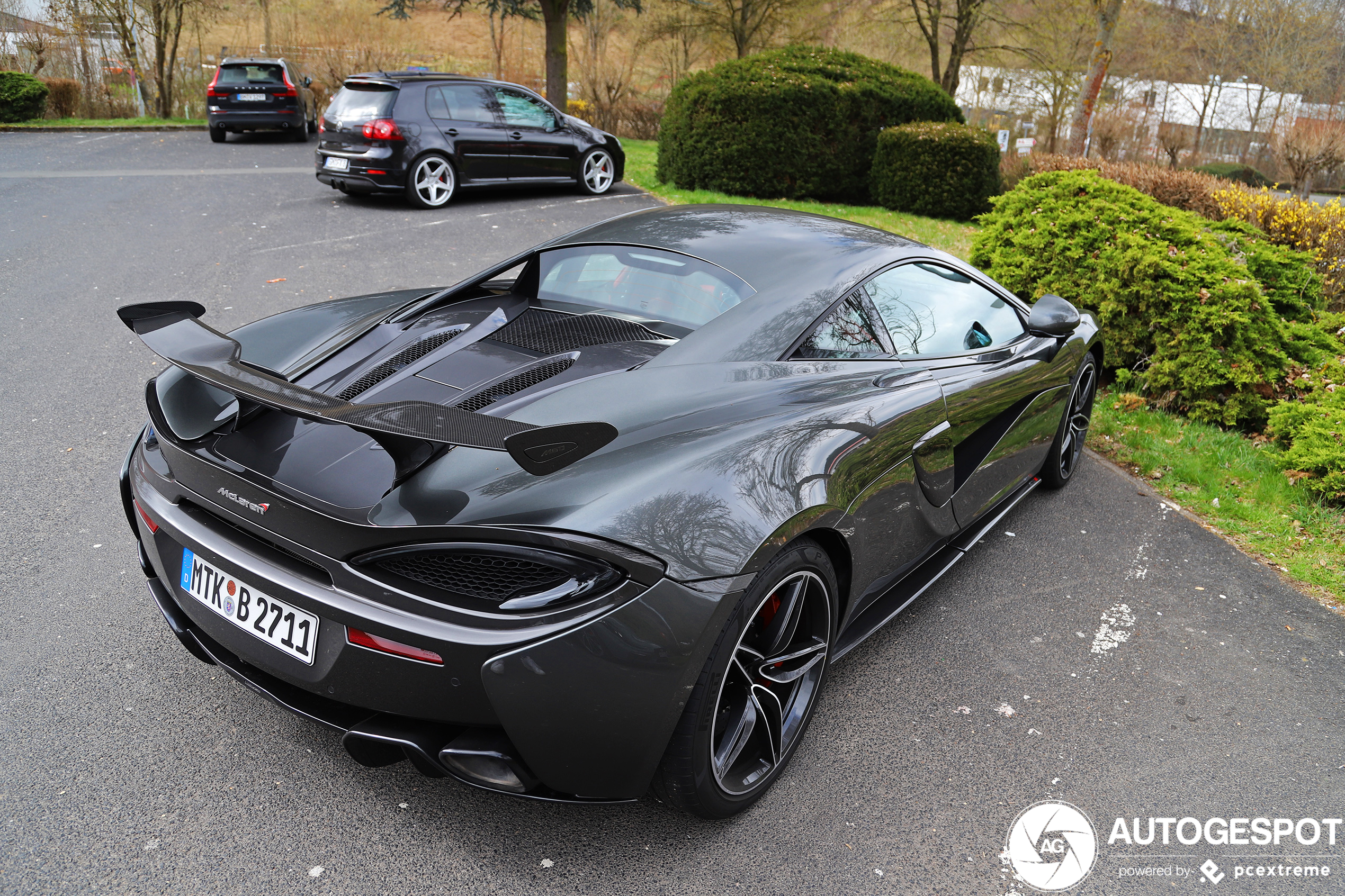 McLaren 570S