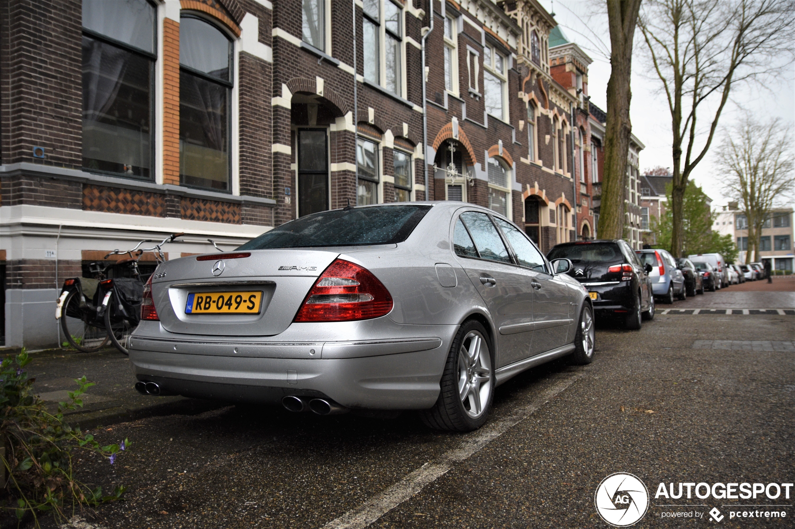 Mercedes-Benz E 55 AMG