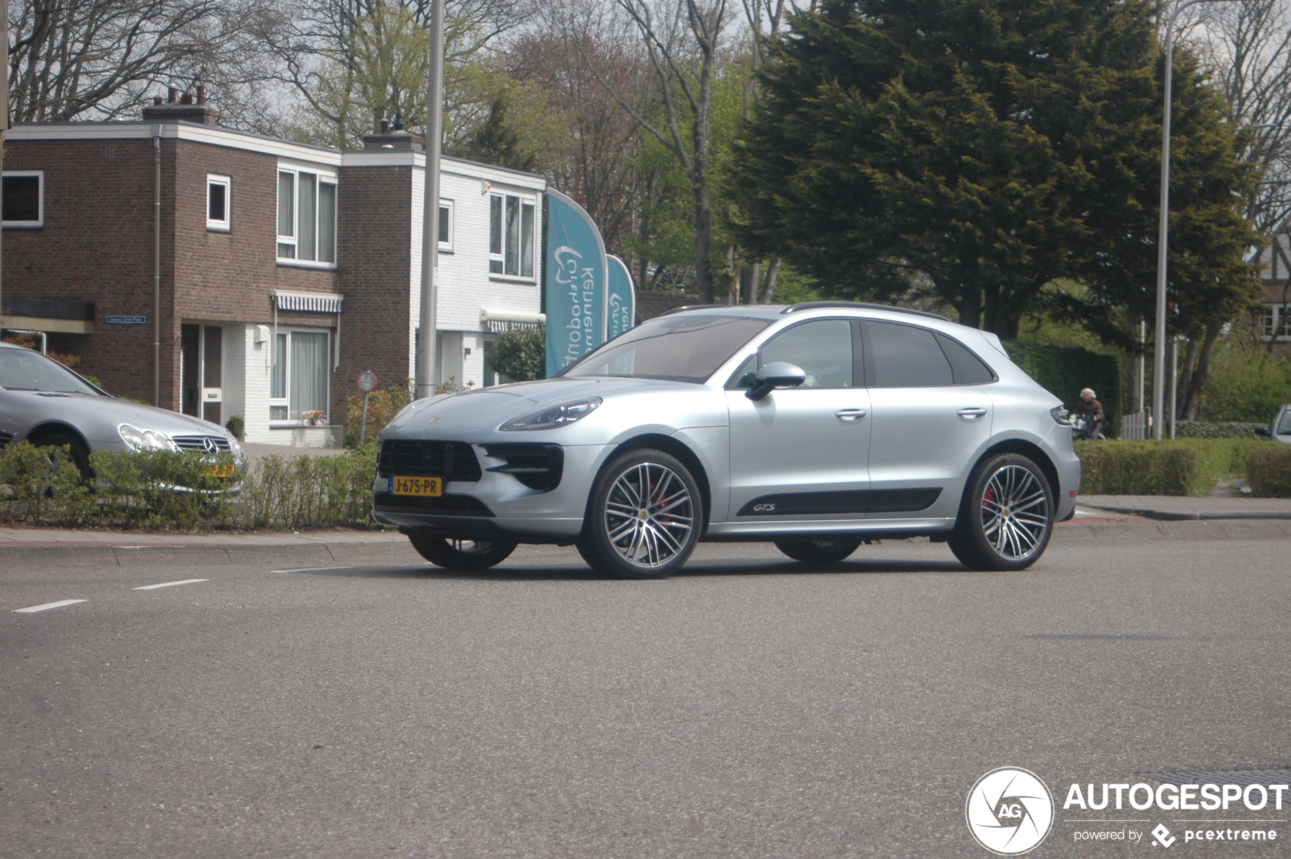 Porsche 95B Macan GTS MkII