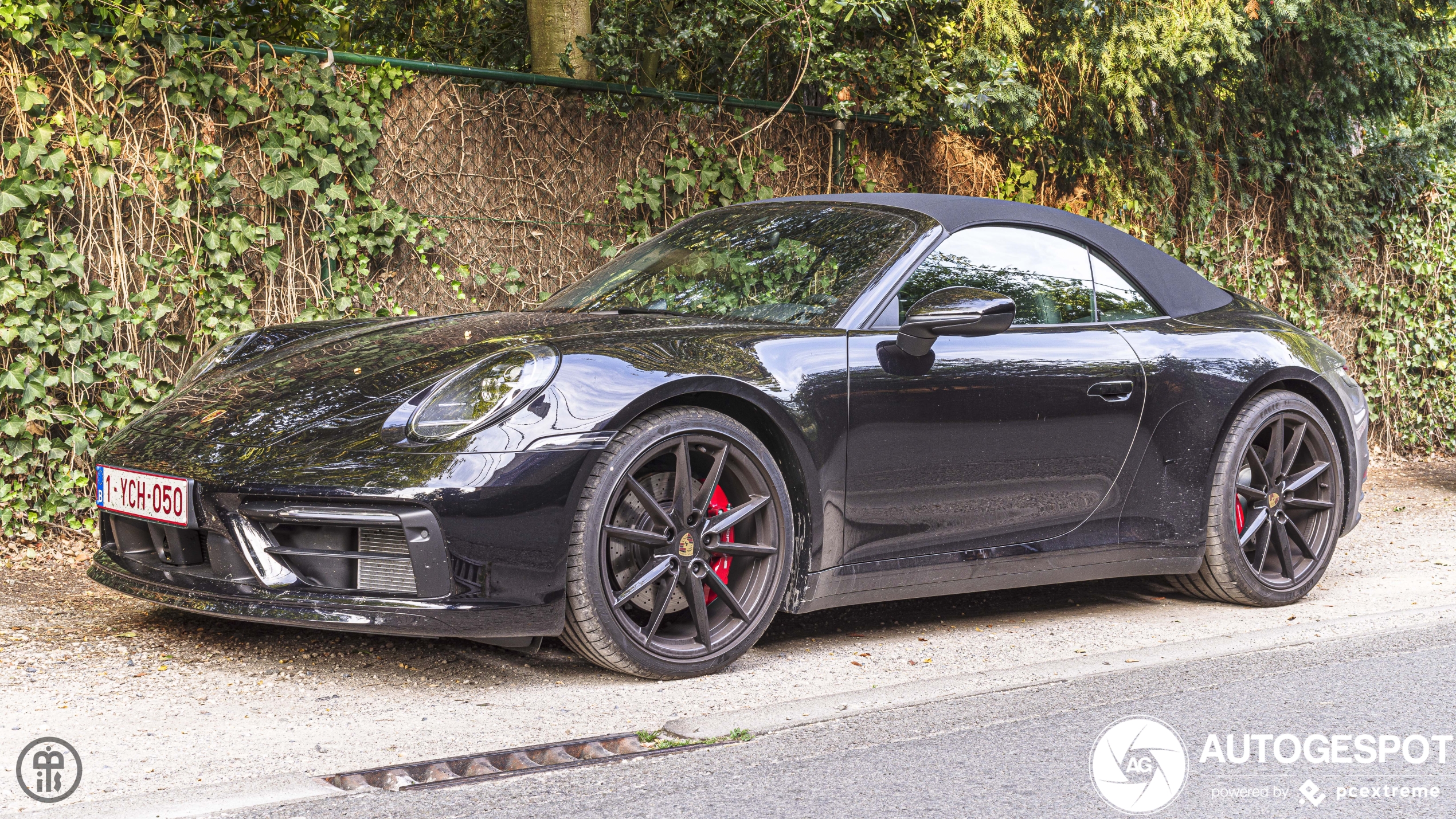 Porsche 992 Carrera 4S Cabriolet