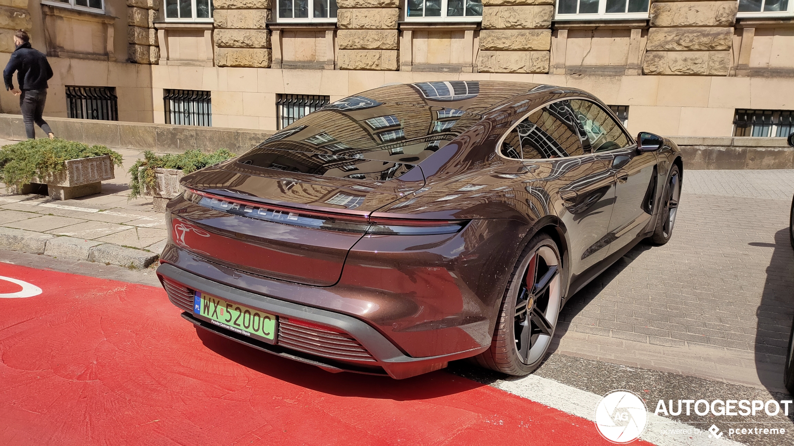 Porsche Taycan Turbo