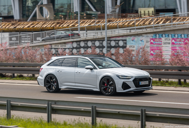 Audi RS6 Avant C8