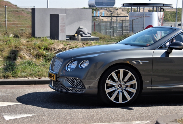 Bentley Continental GTC V8 S 2016