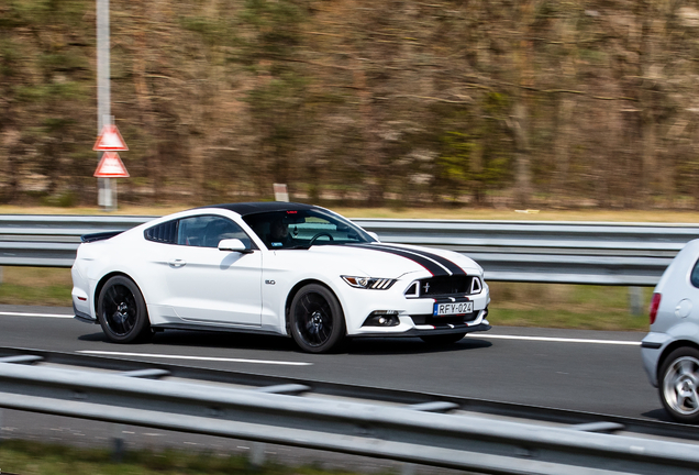 Ford Mustang GT 2015