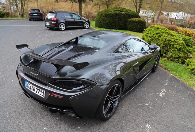 McLaren 570S