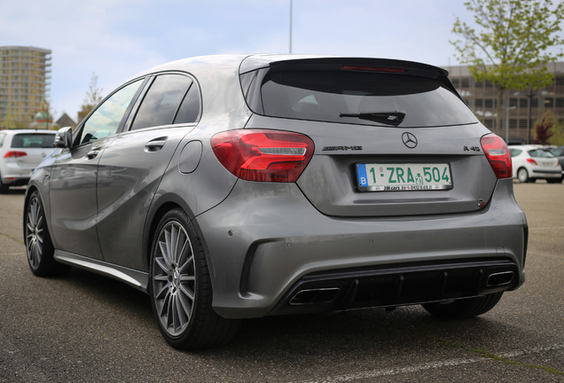 Mercedes-AMG A 45 W176 2015