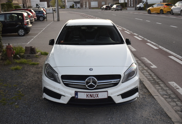 Mercedes-Benz A 45 AMG