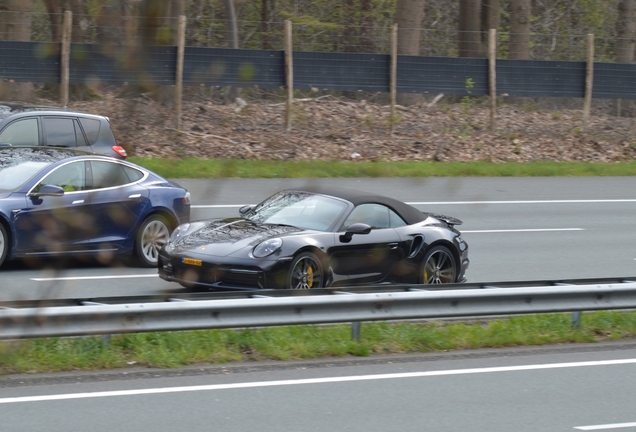 Porsche 992 Turbo S Cabriolet