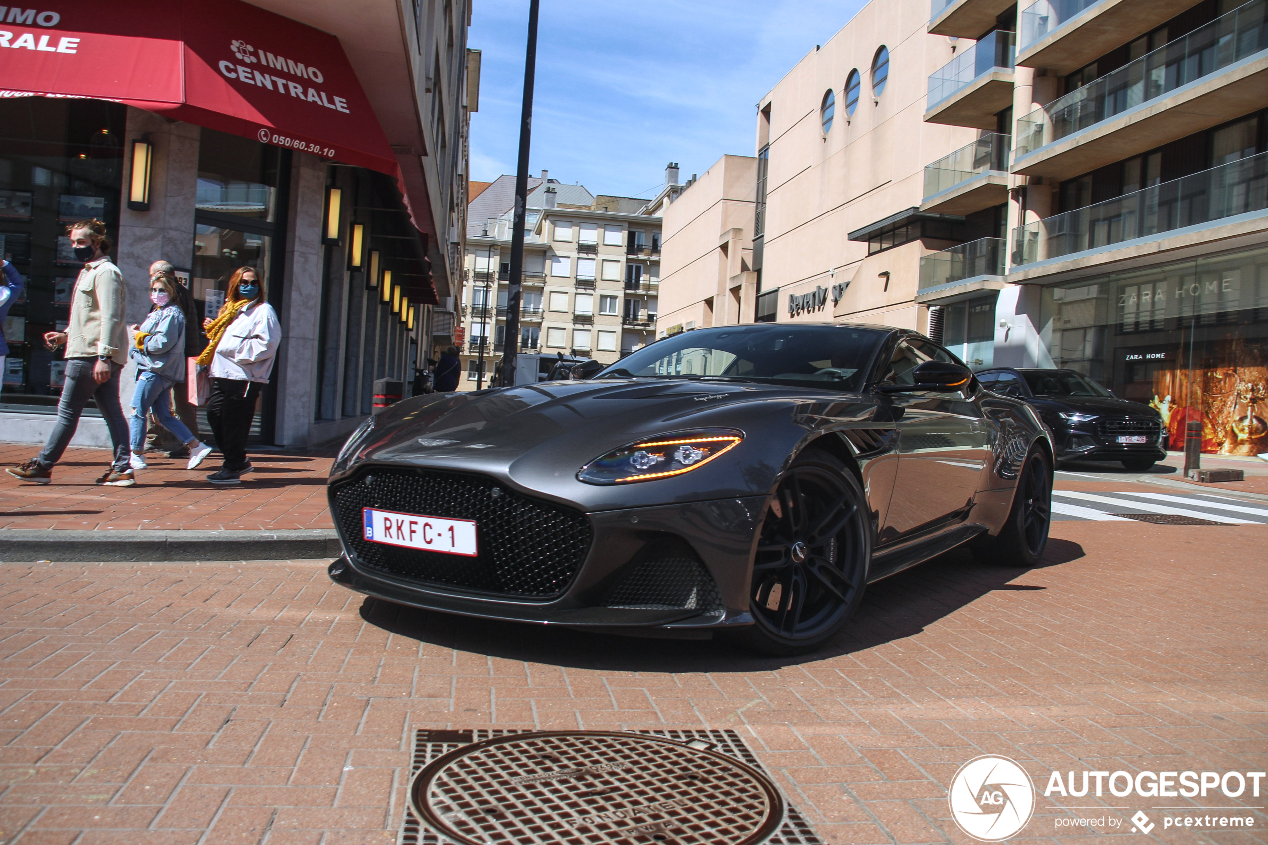 Aston Martin DBS Superleggera