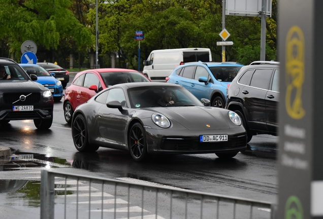 Porsche 992 Carrera 4S MkI