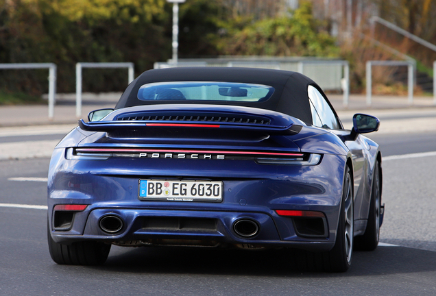 Porsche 992 Turbo S Cabriolet