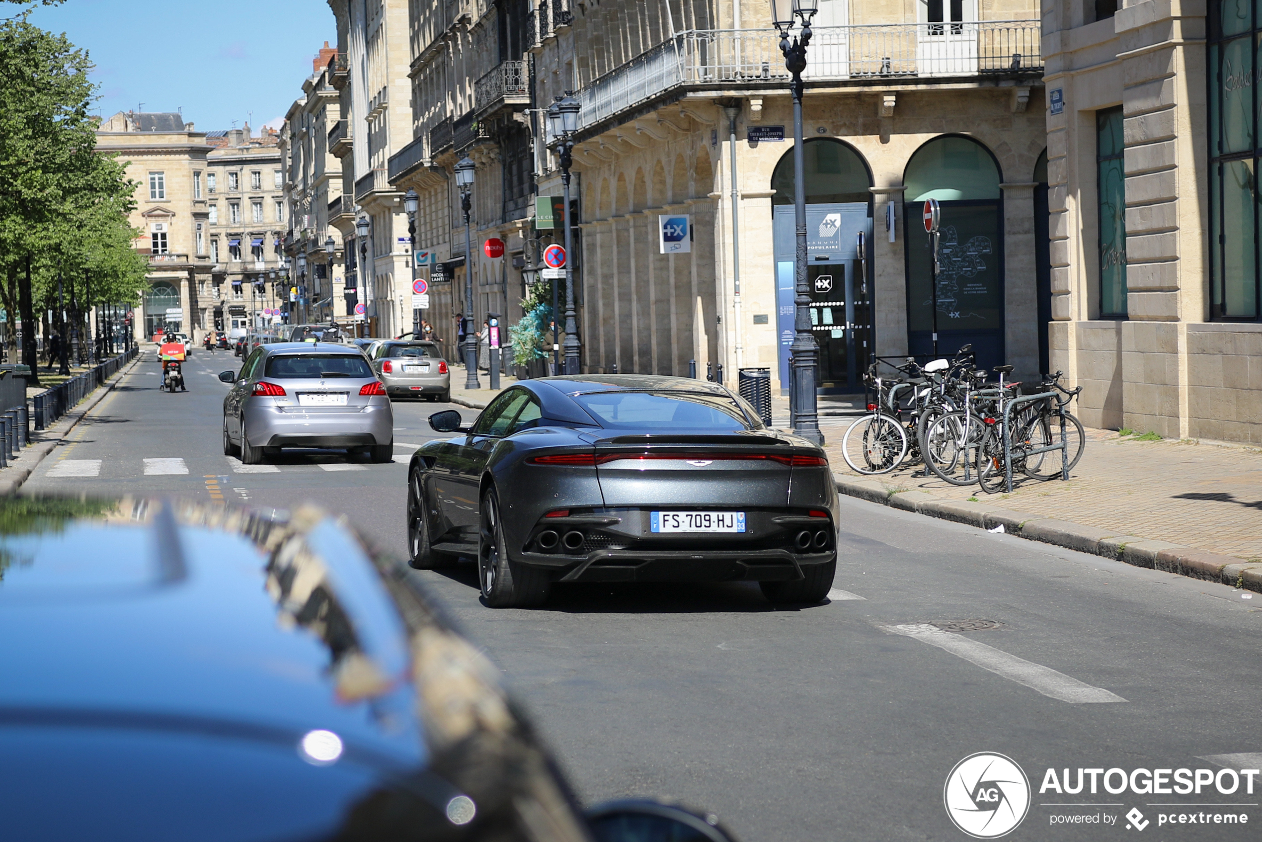 Aston Martin DBS Superleggera