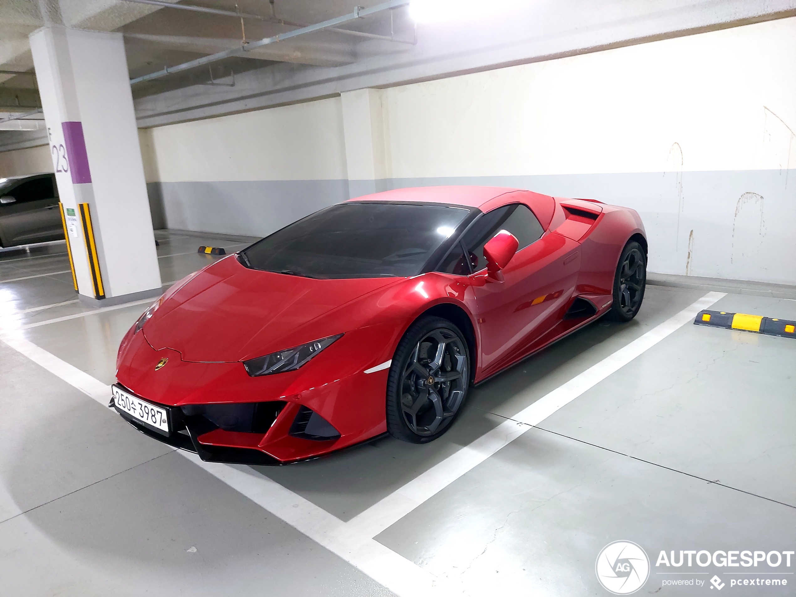 Lamborghini Huracán LP640-4 EVO Spyder