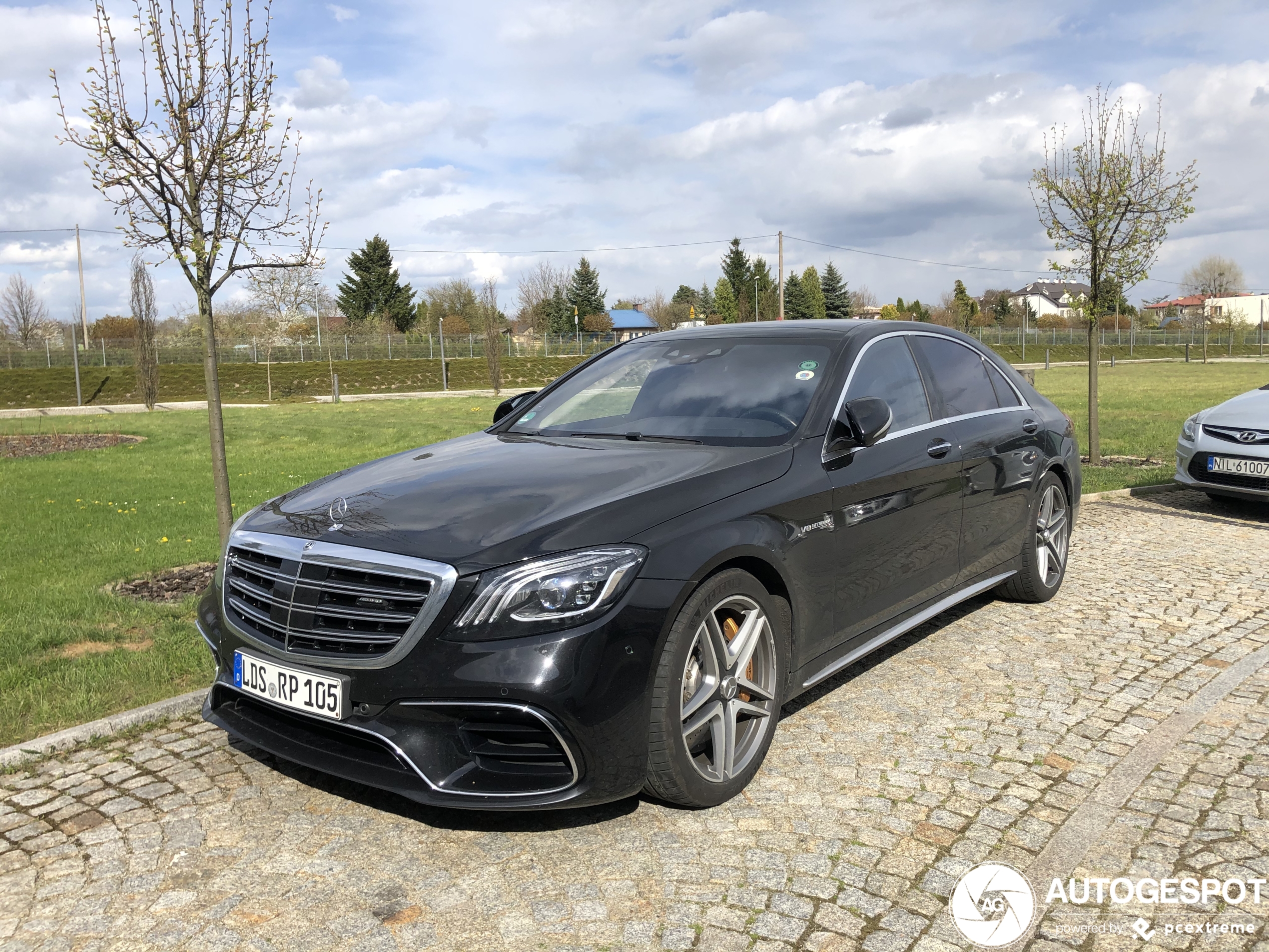 Mercedes-AMG S 63 V222 2017