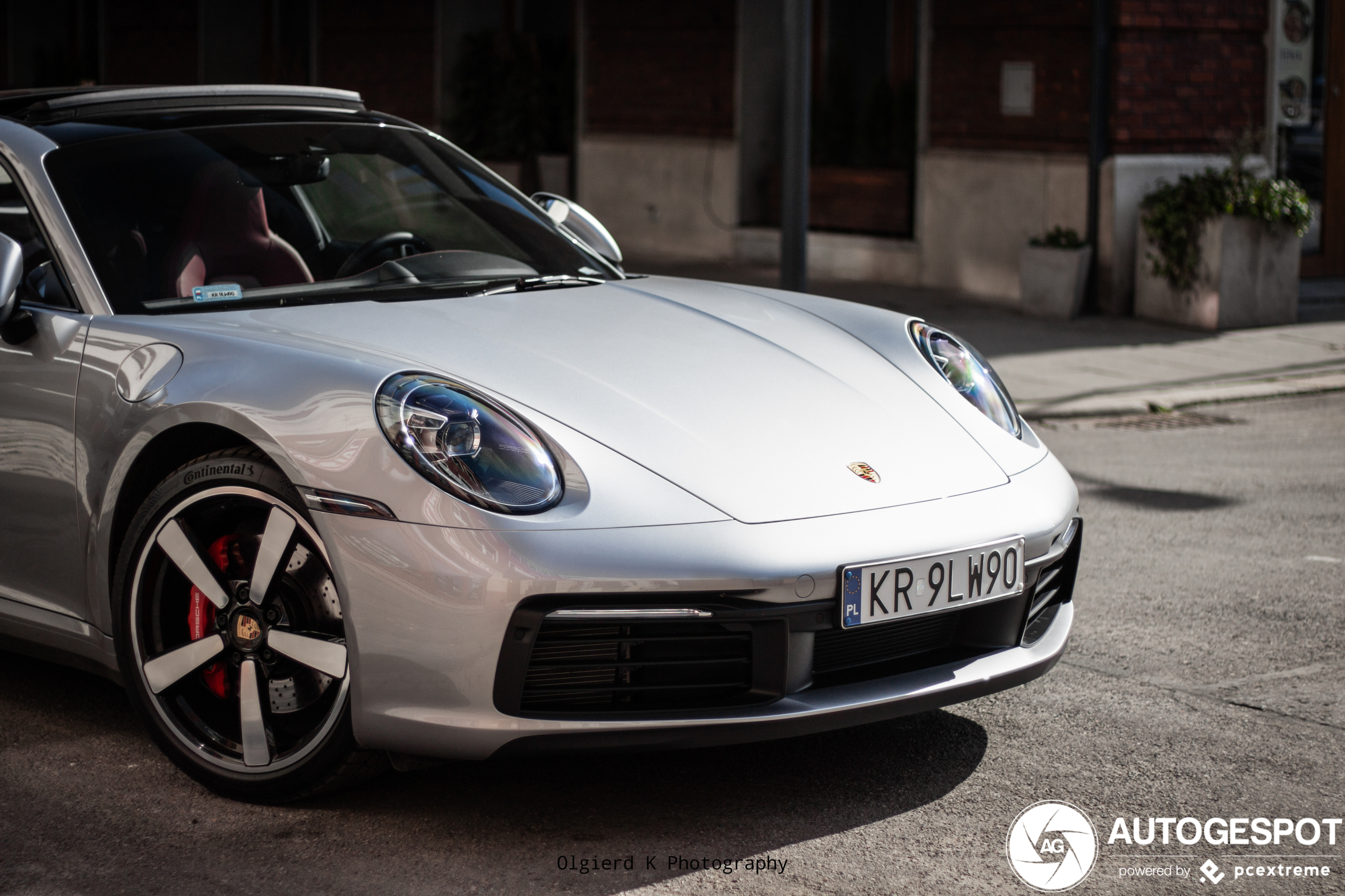 Porsche 992 Carrera 4S