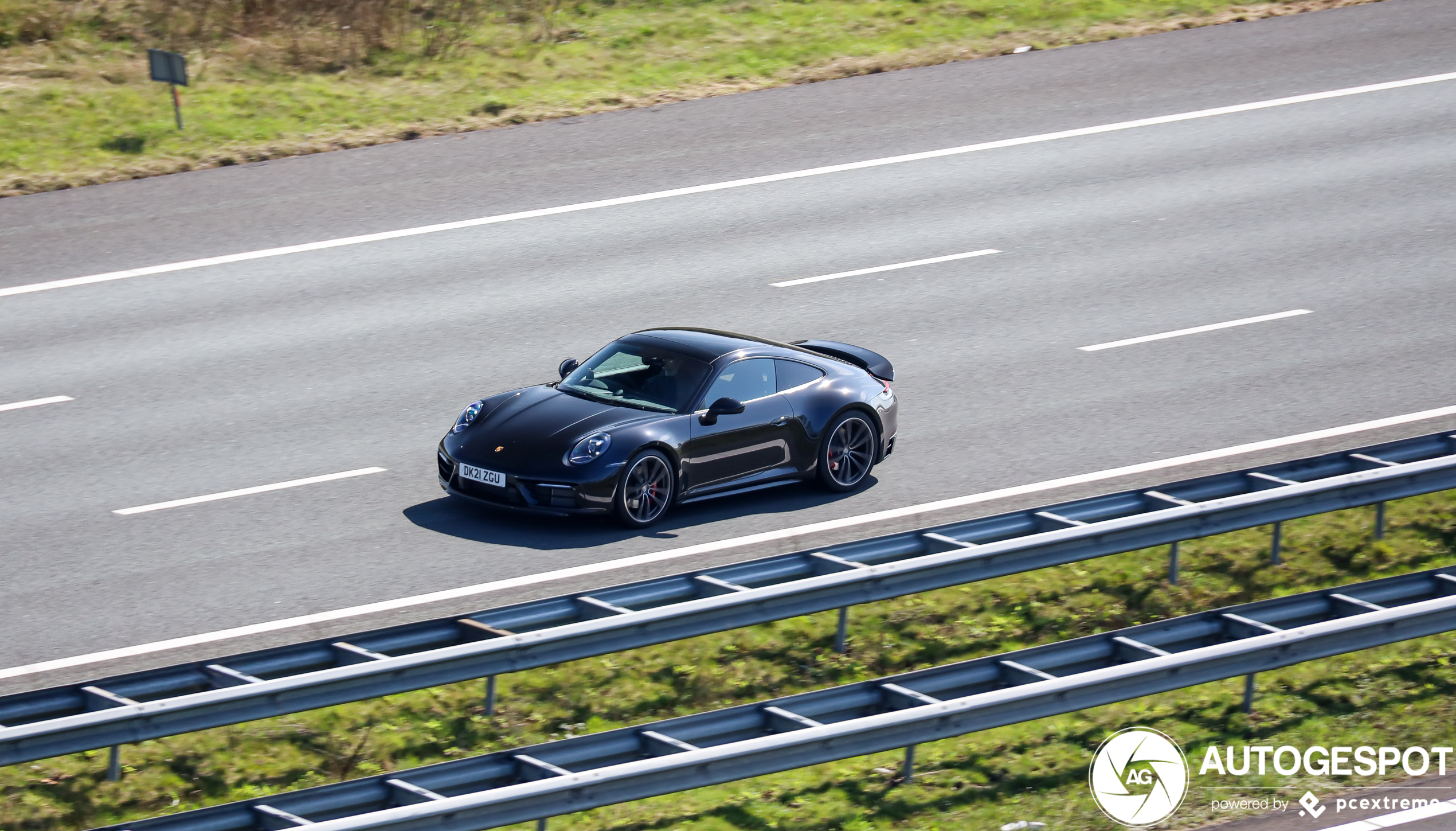 Porsche 992 Carrera S