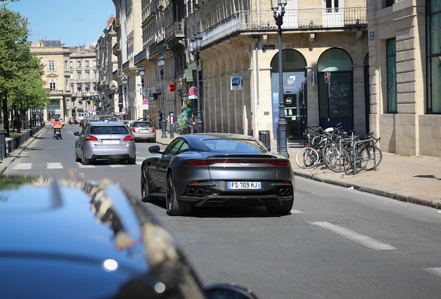 Aston Martin DBS Superleggera