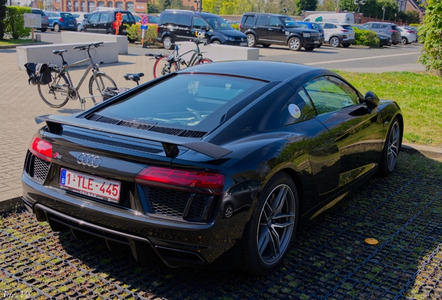 Audi R8 V10 Plus 2015