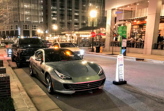 Ferrari GTC4Lusso