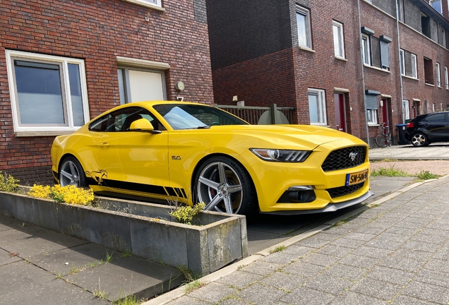 Ford Mustang GT 2015