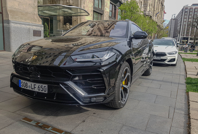 Lamborghini Urus