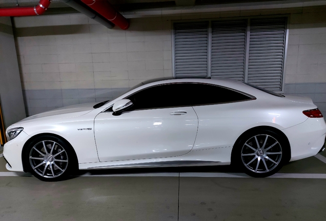 Mercedes-AMG S 63 Coupé C217