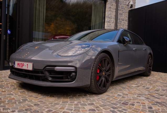 Porsche 971 Panamera GTS Sport Turismo