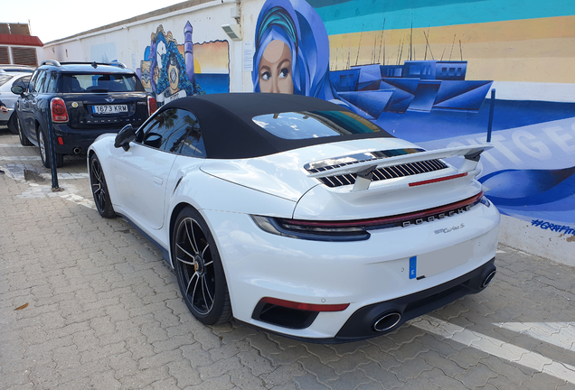 Porsche 992 Turbo S Cabriolet