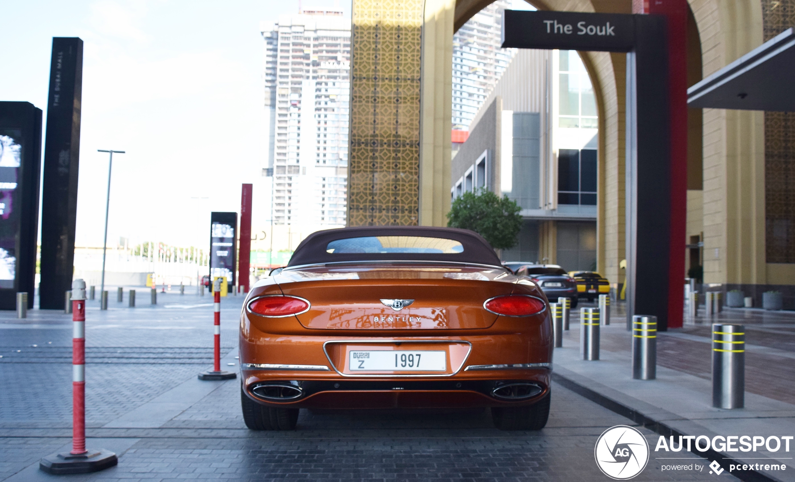 Bentley Continental GTC 2019