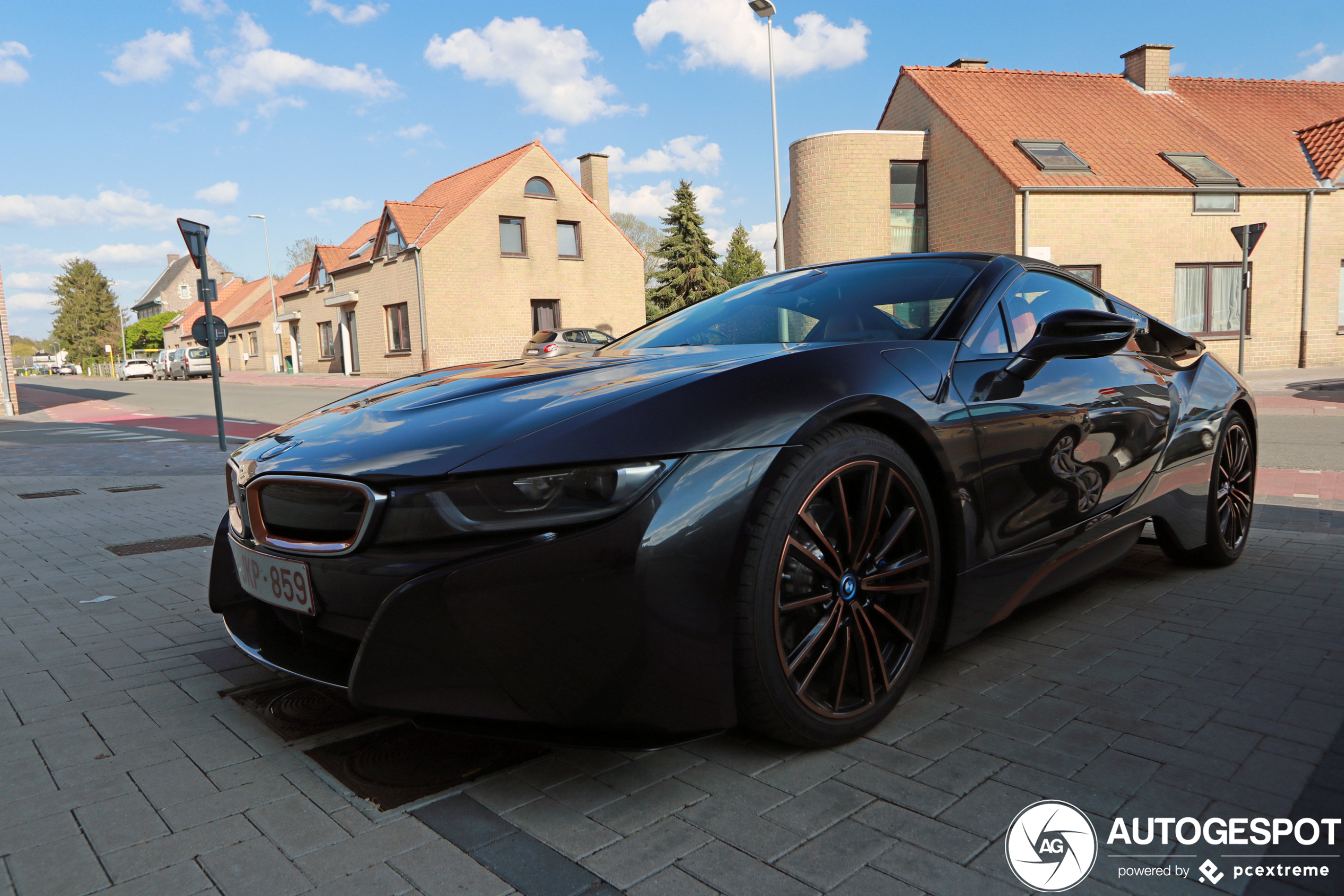 BMW i8 Roadster Ultimate Sophisto Edition