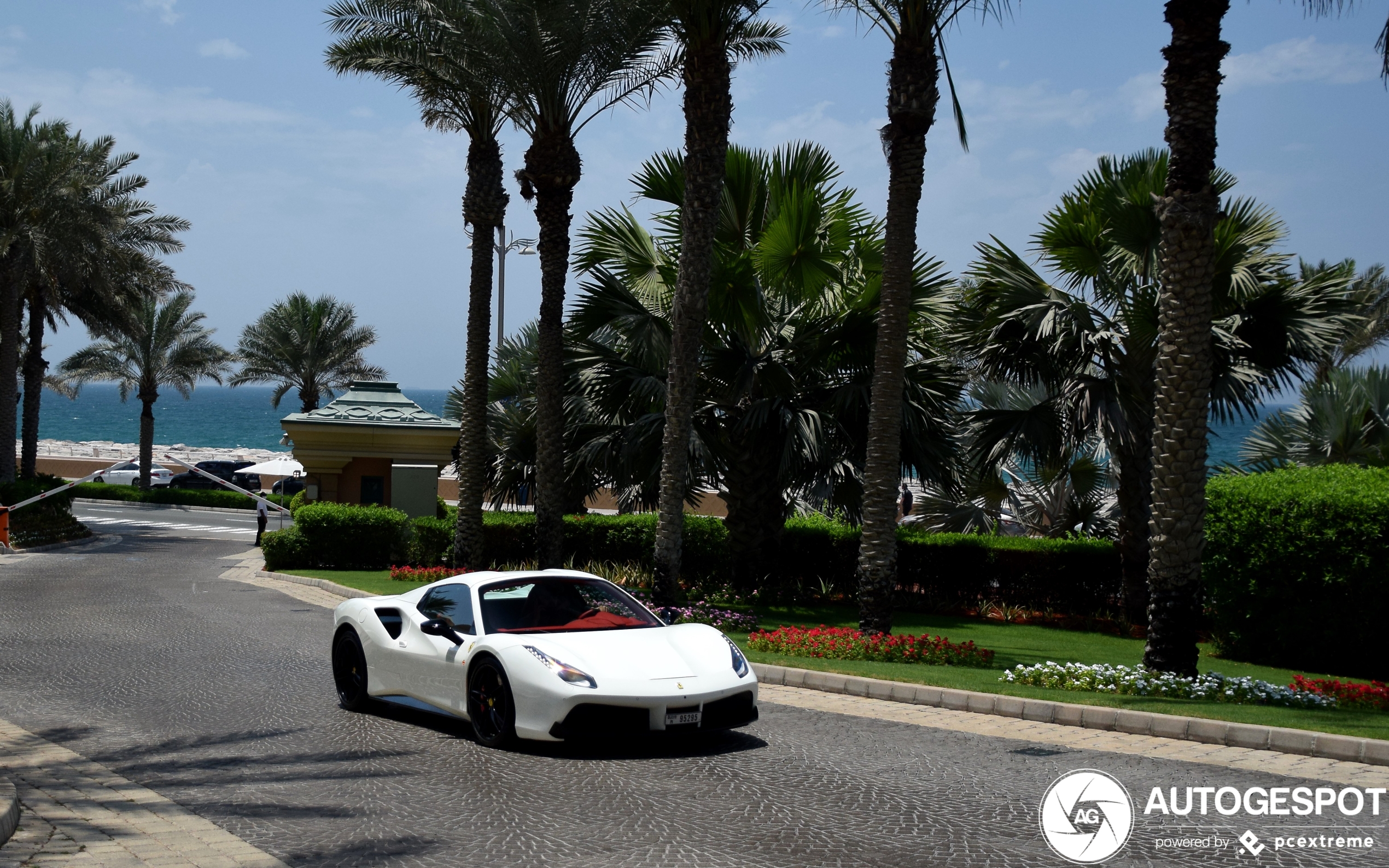 Ferrari 488 Spider