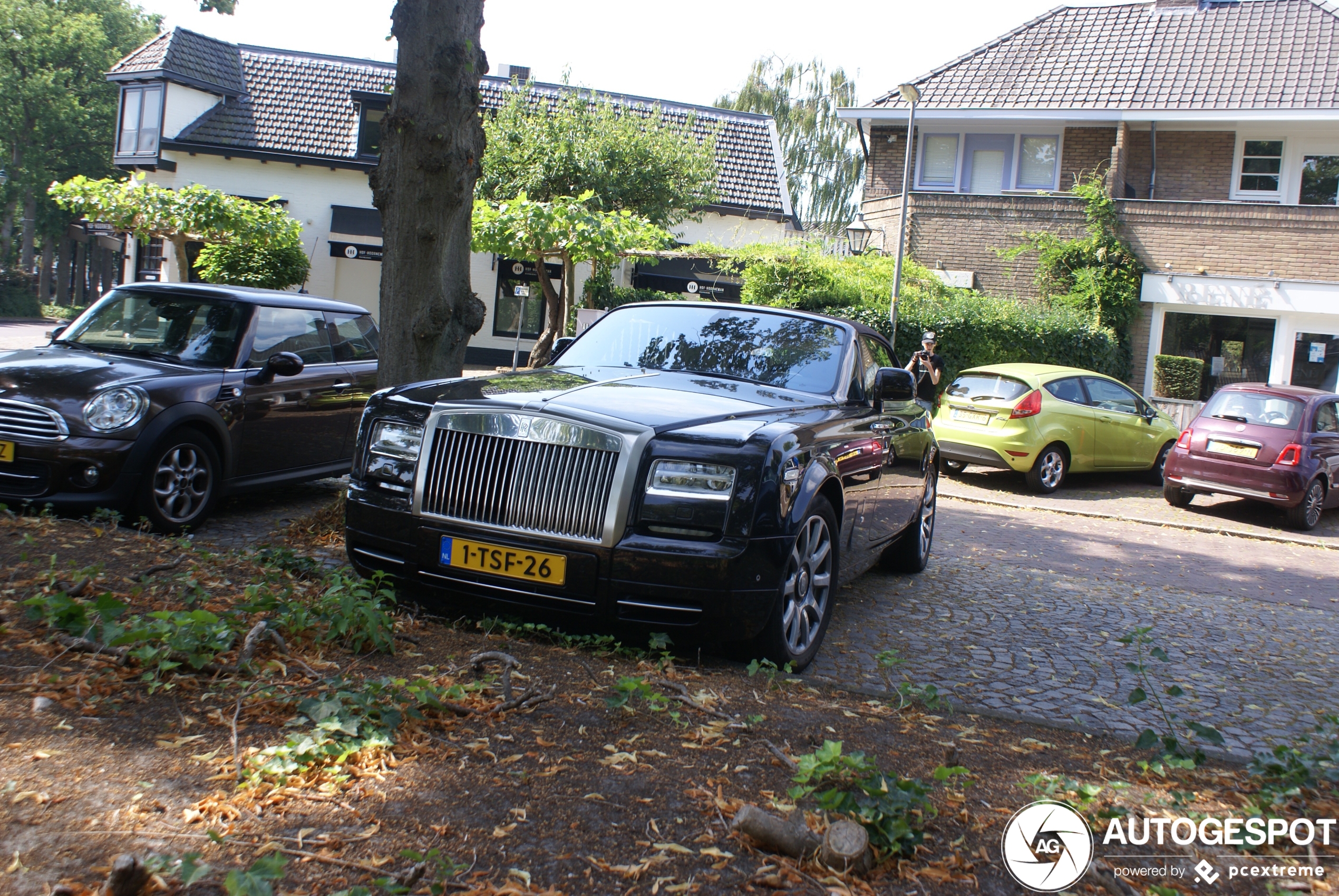 Rolls-Royce Phantom Drophead Coupé Series II