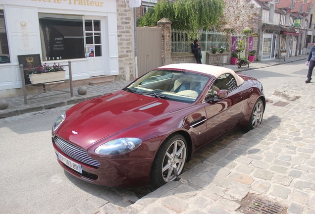 Aston Martin V8 Vantage Roadster