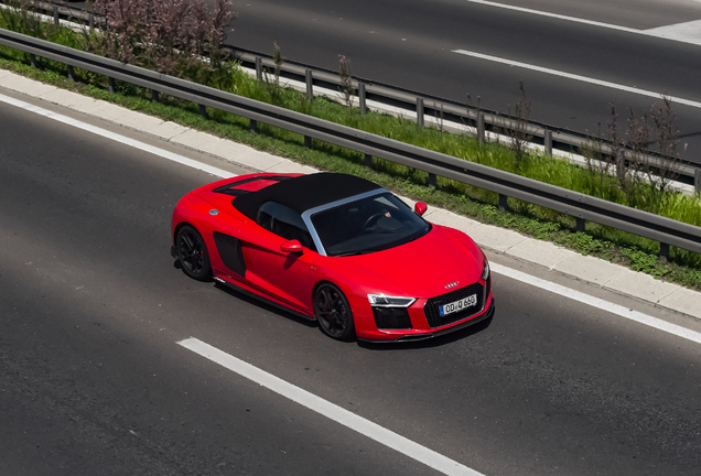 Audi R8 V10 Spyder 2016