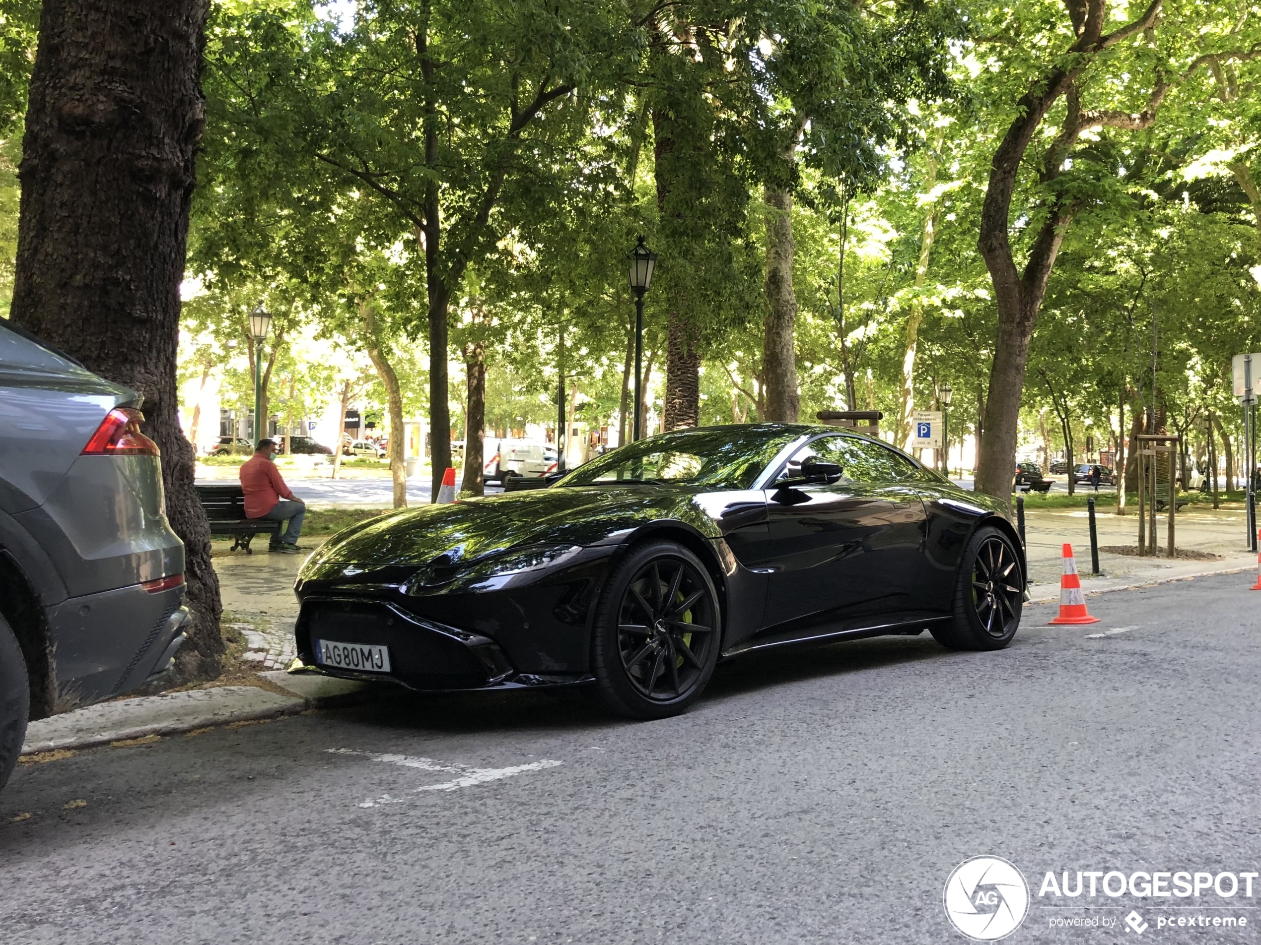 Aston Martin V8 Vantage 2018