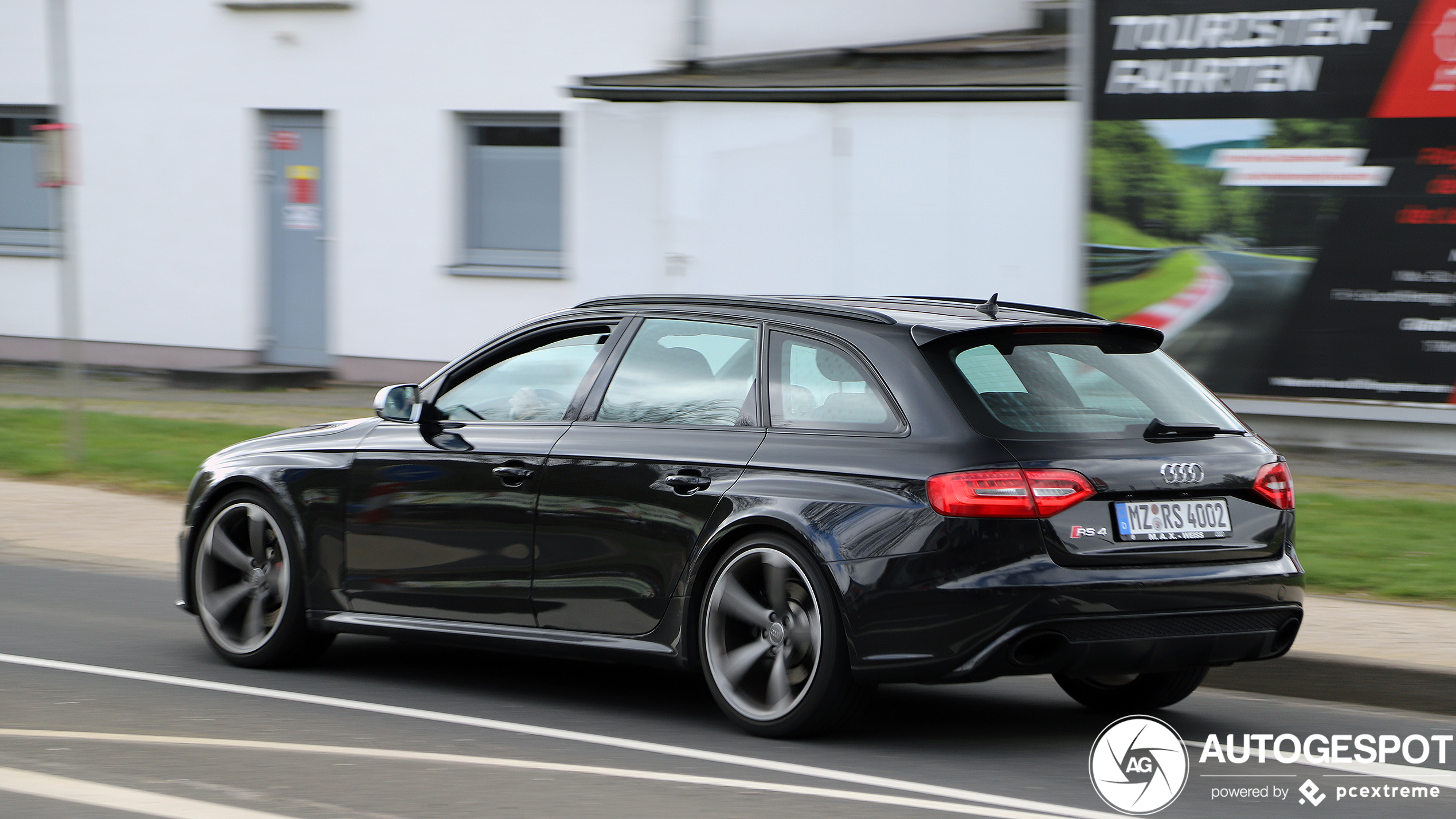 Audi RS4 Avant B8