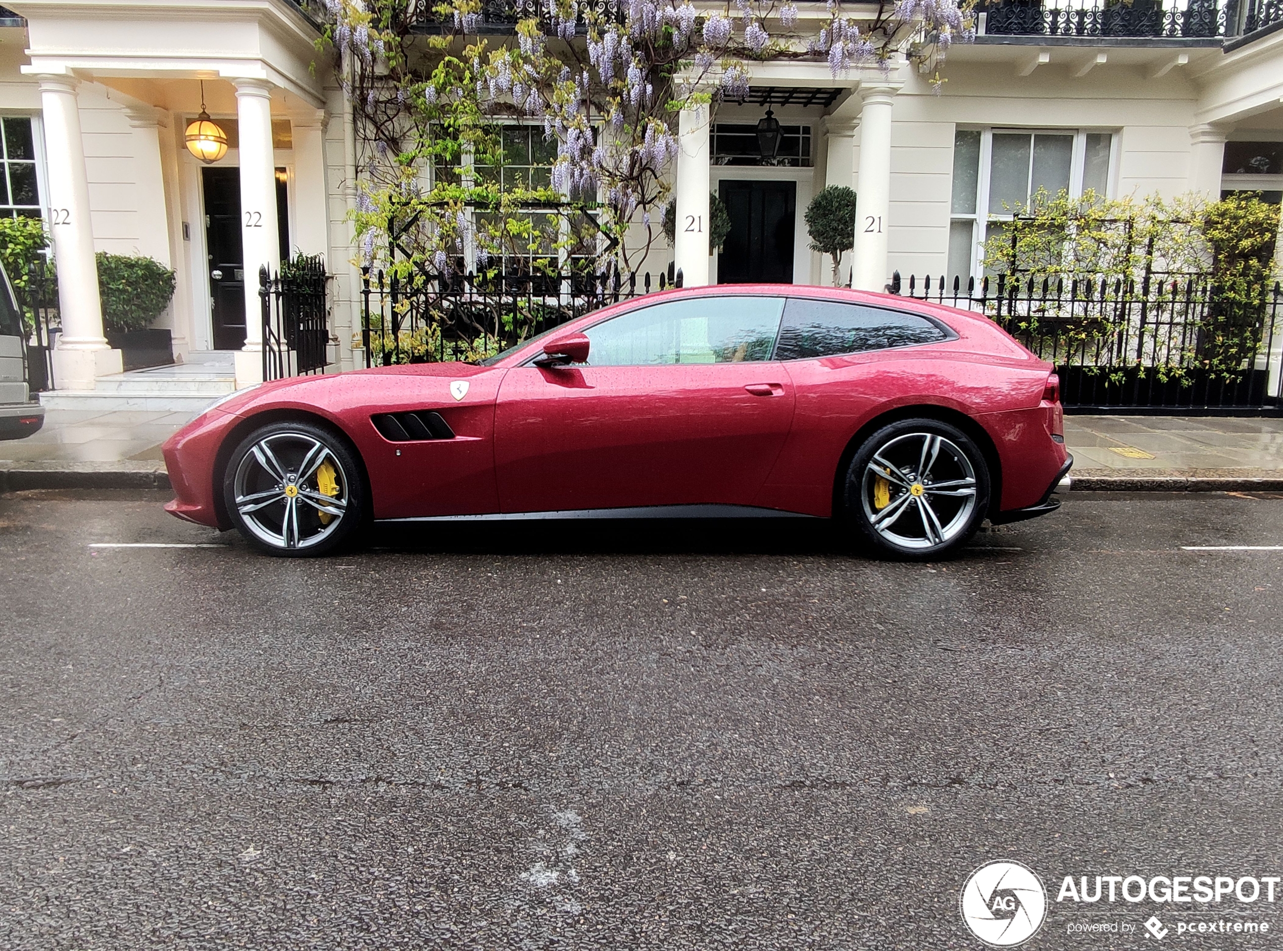 Ferrari GTC4Lusso