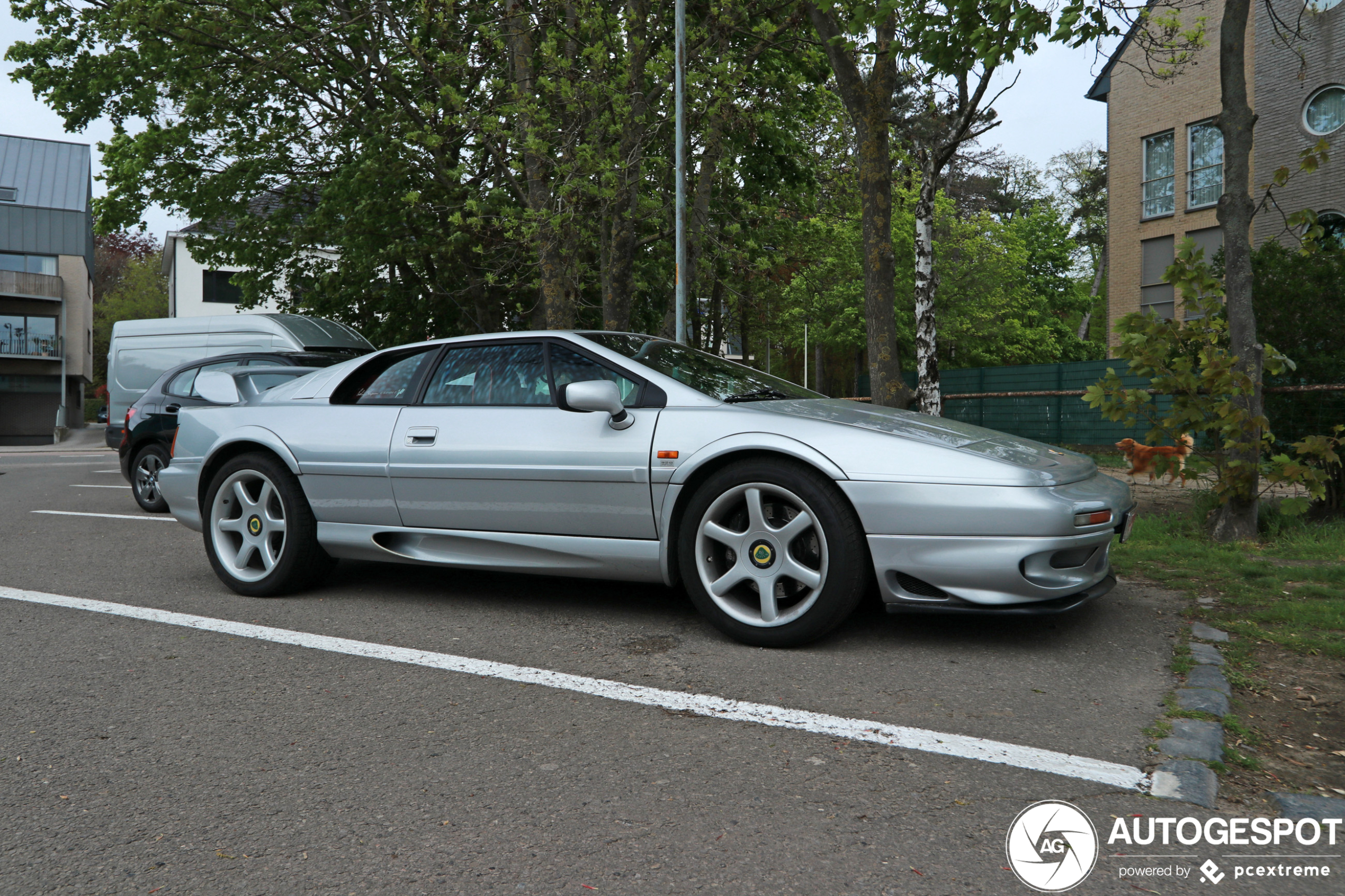 Lotus Esprit V8