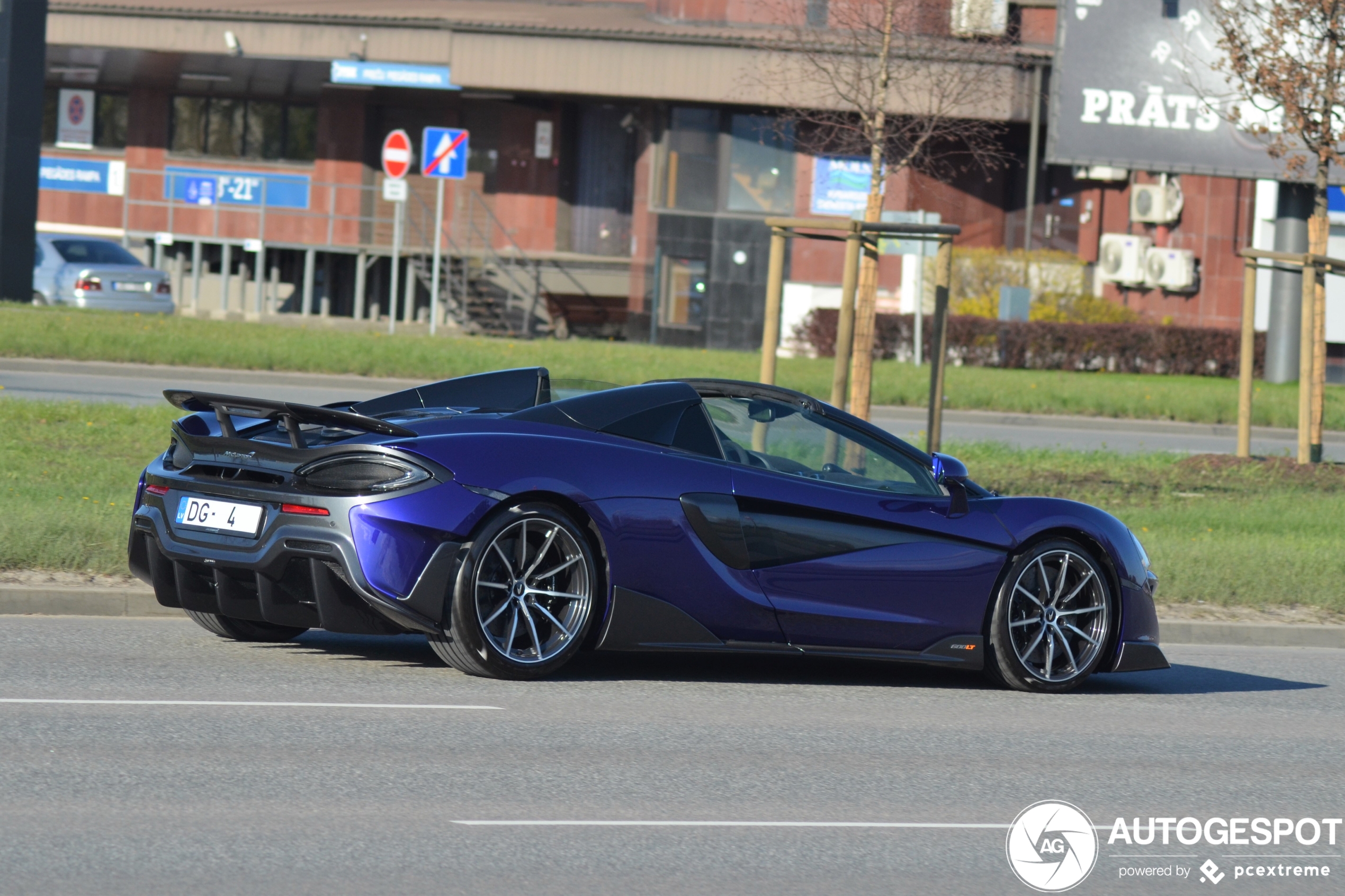 McLaren 600LT Spider