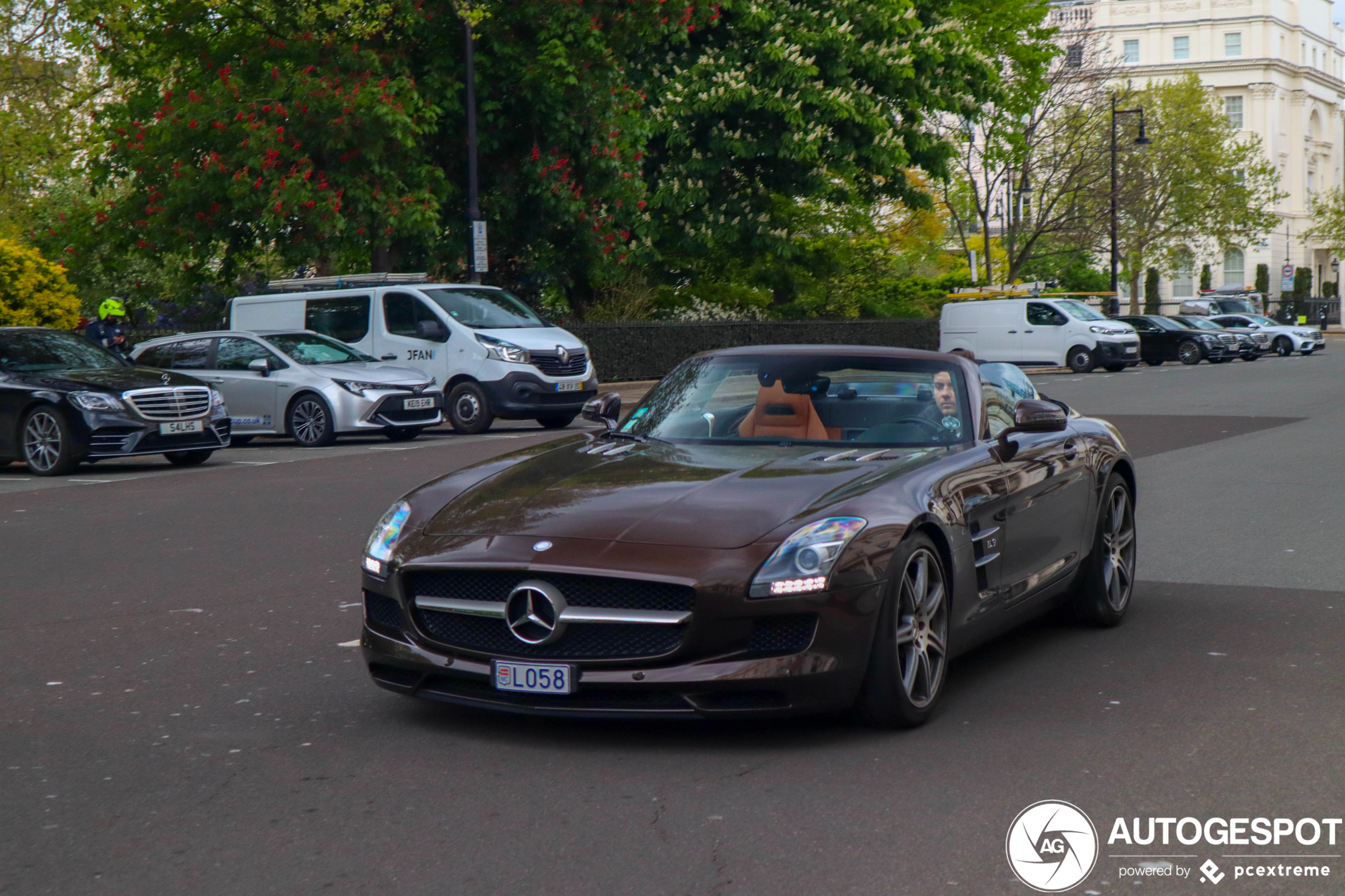 Mercedes-Benz SLS AMG Roadster