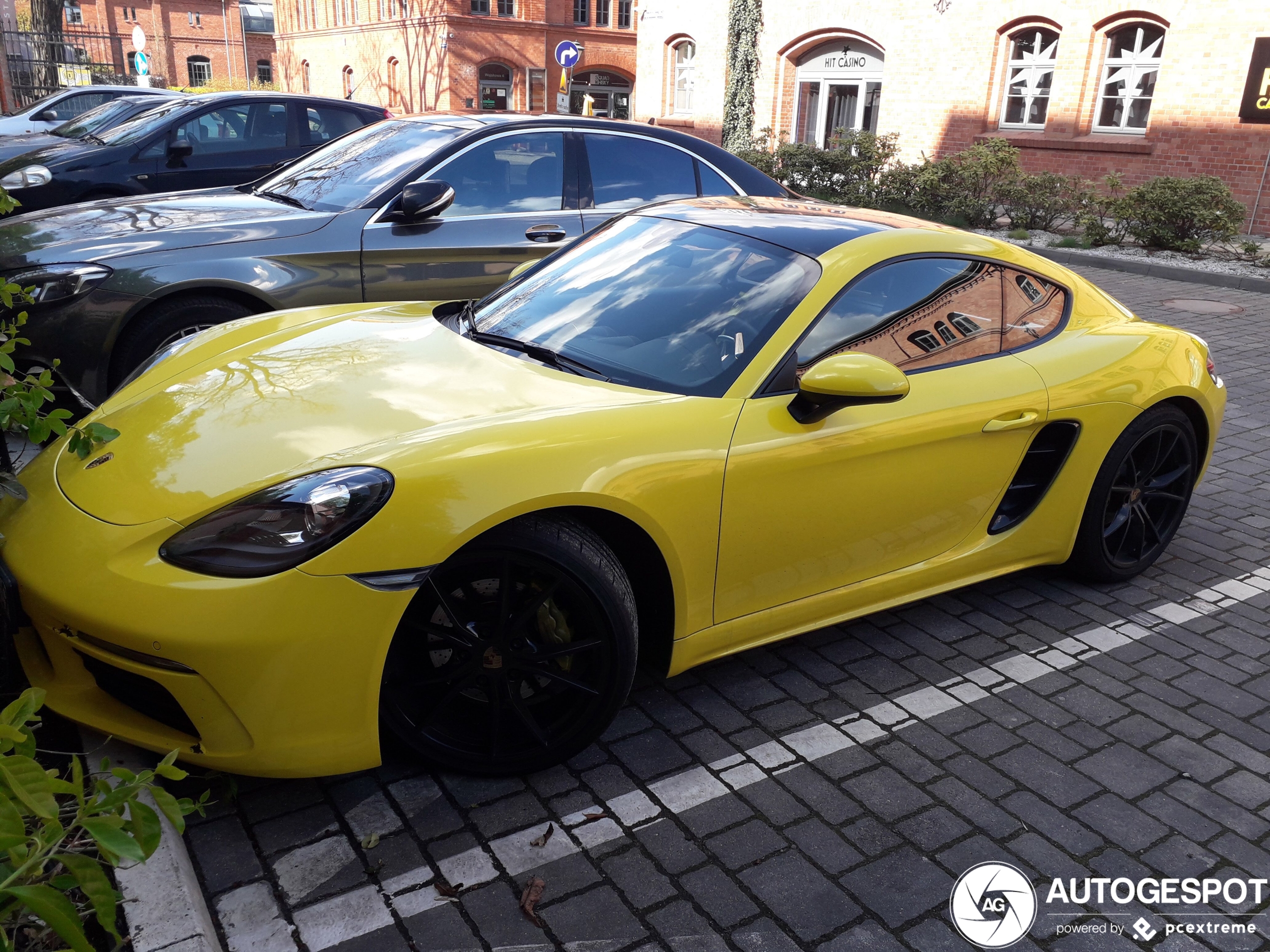 Porsche 718 Cayman S