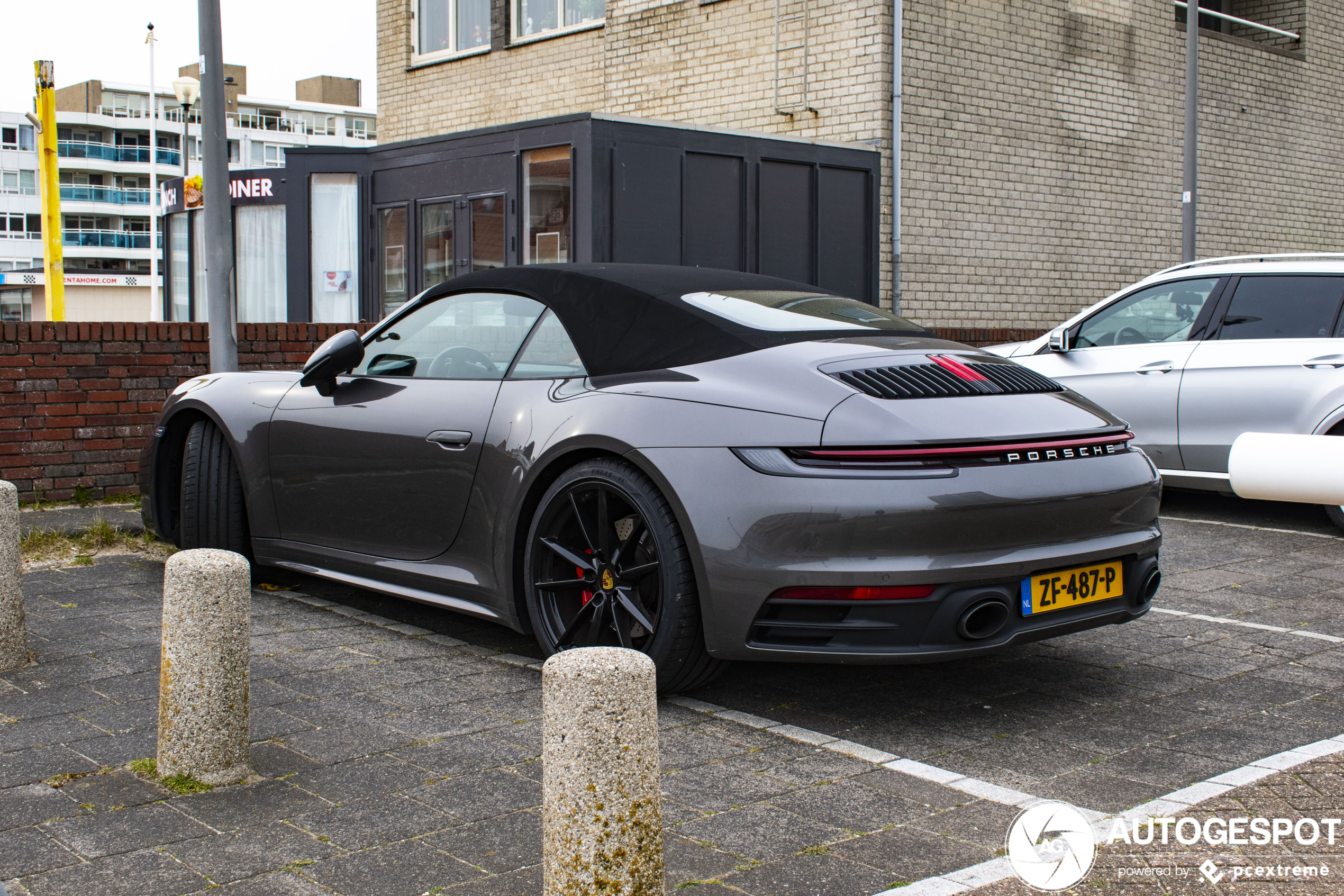 Porsche 992 Carrera S Cabriolet