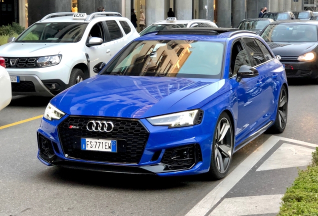 Audi RS4 Avant B9