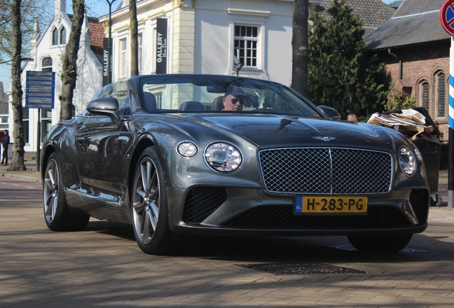 Bentley Continental GTC V8 2020