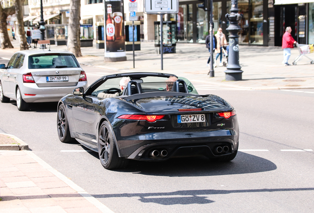 Jaguar F-TYPE R AWD Convertible