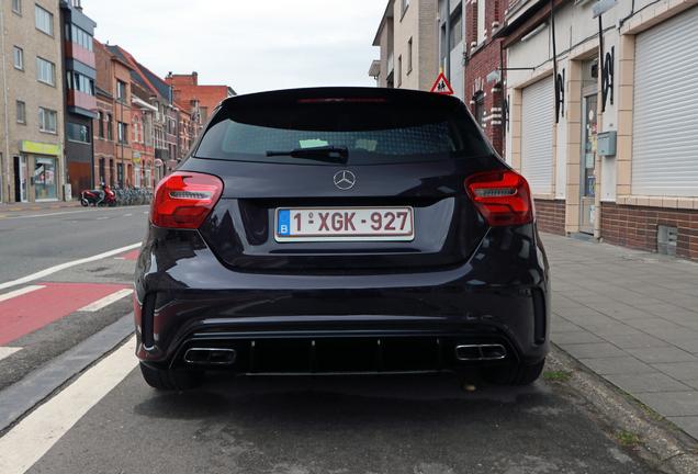 Mercedes-AMG A 45 W176 2015