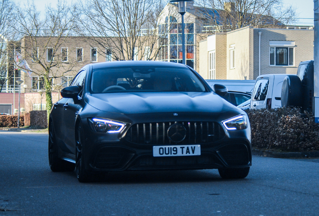 Mercedes-AMG GT 63 S X290